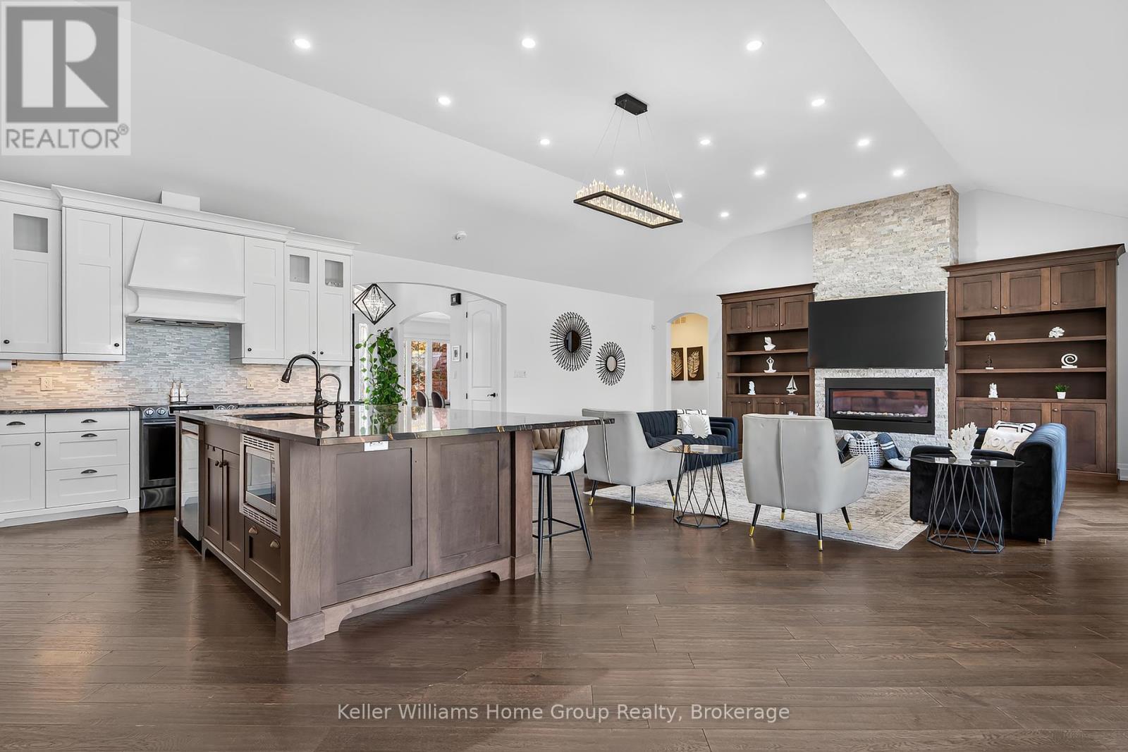 4659 Lobsinger Line, Wellesley, ON - Indoor Photo Showing Kitchen With Upgraded Kitchen