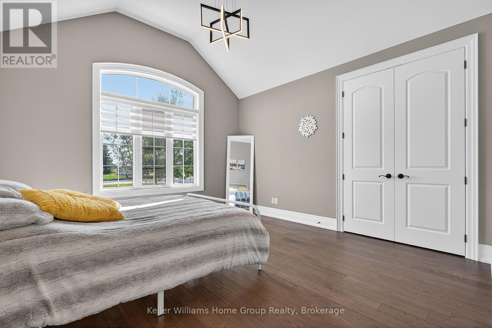 4659 Lobsinger Line, Wellesley, ON - Indoor Photo Showing Bedroom