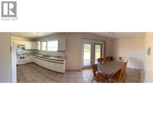 5363 Horn Road, Vanderhoof, BC - Indoor