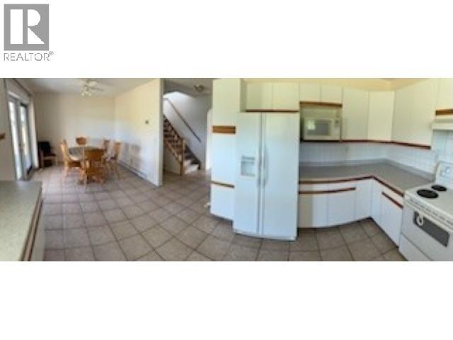 5363 Horn Road, Vanderhoof, BC - Indoor Photo Showing Kitchen