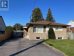 UPPER - 334 STEVENSON ROAD N Oshawa (Mclaughlin), ON L1J 5N2