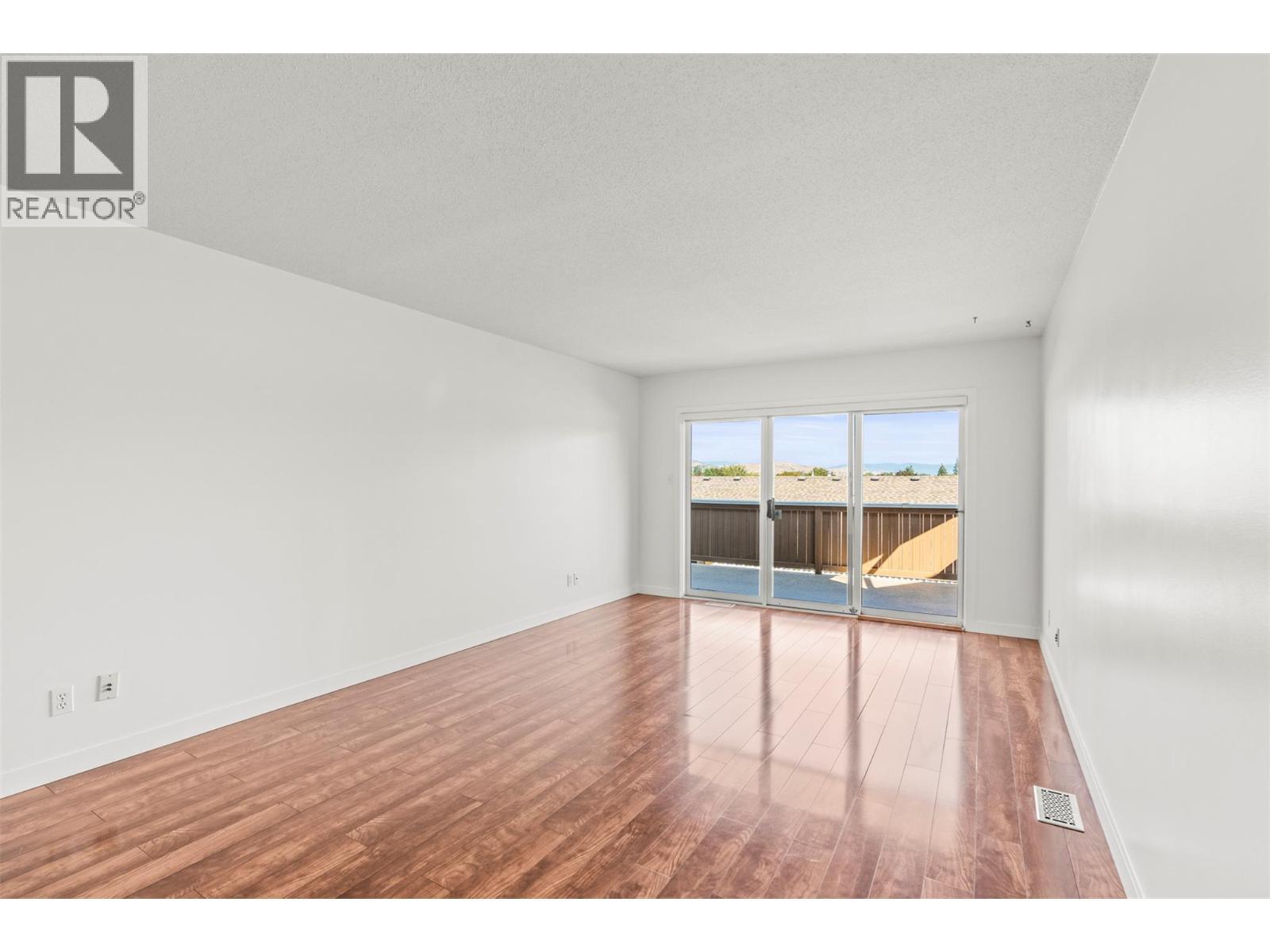 3930 20 Street Unit# 6, Vernon, BC - Indoor Photo Showing Other Room