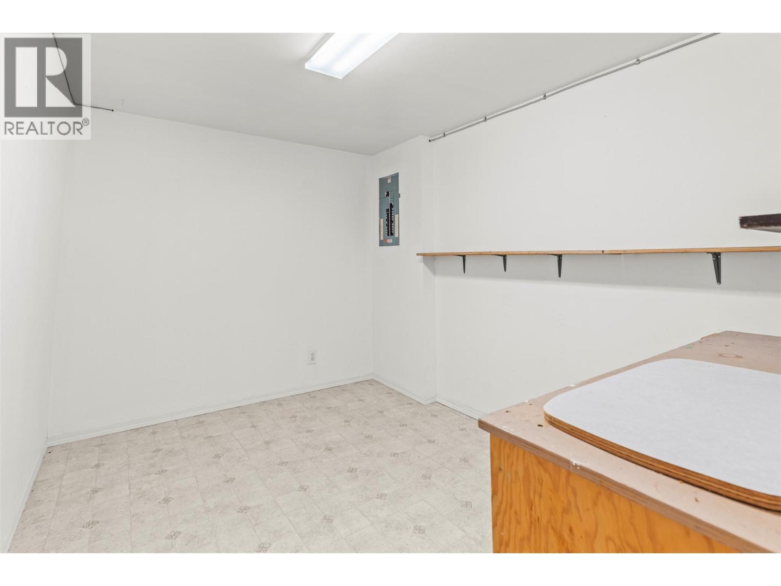 3930 20 Street Unit# 6, Vernon, BC - Indoor