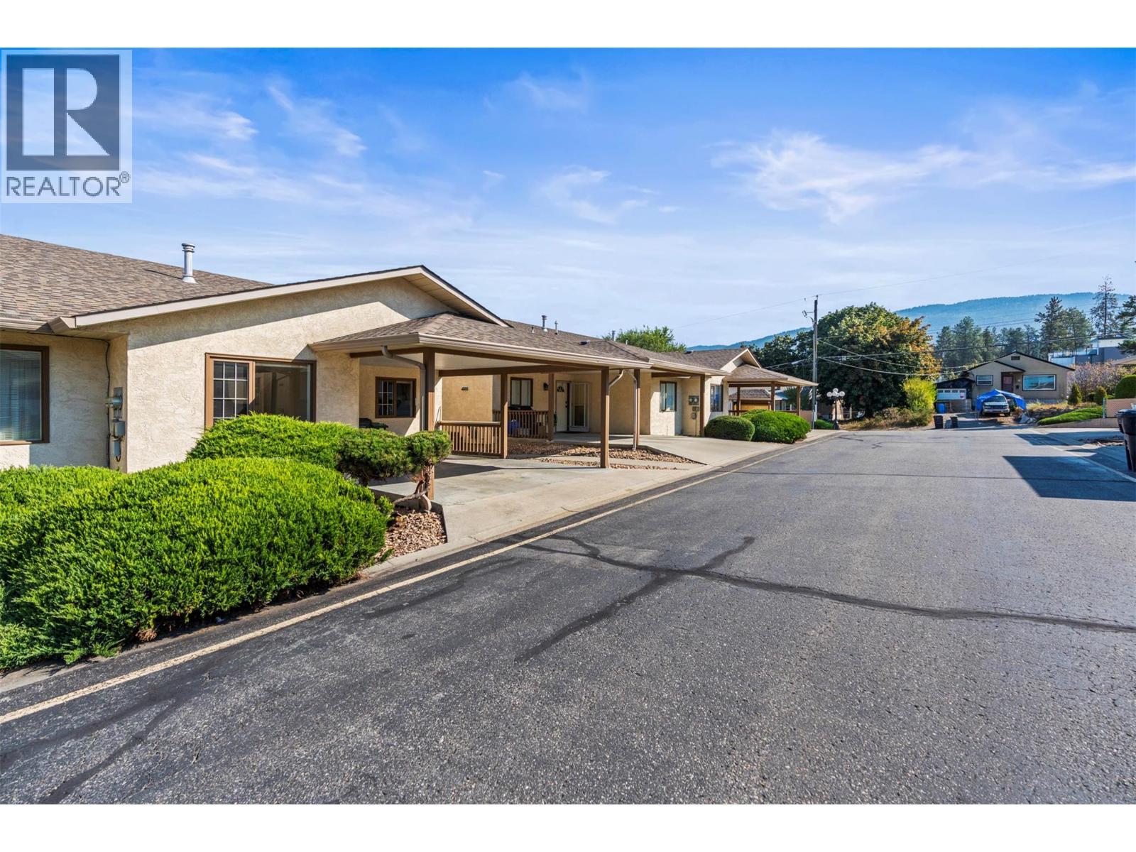 3930 20 Street Unit# 6, Vernon, BC - Outdoor