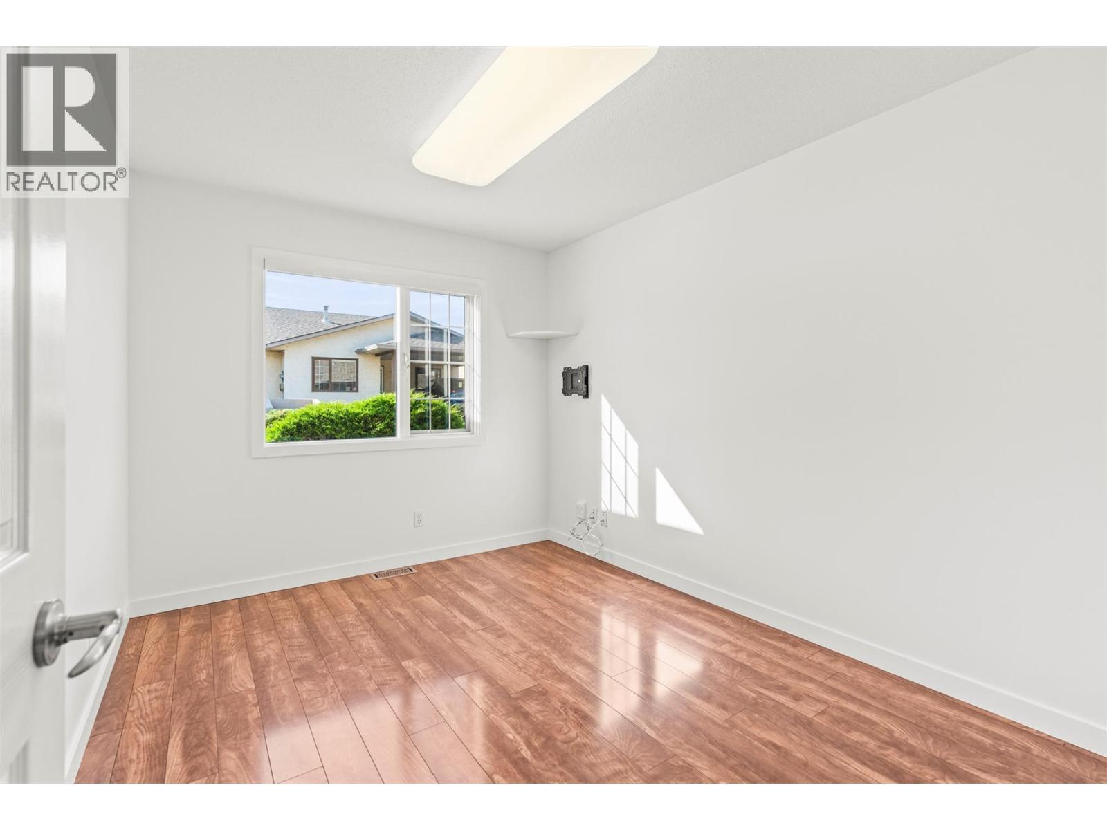 3930 20 Street Unit# 6, Vernon, BC - Indoor Photo Showing Other Room