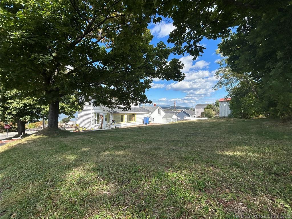 534 Victoria St, Dalhousie, NB