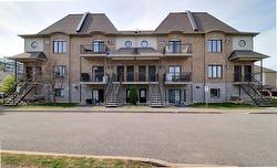 2-94 Rue du Stratus Gatineau (Hull), QC J9J 0B4