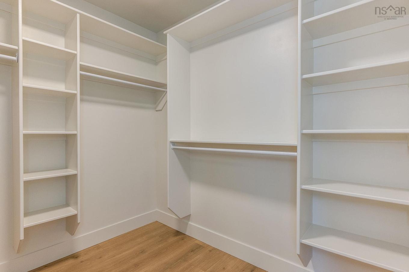 Pc-38 45 Pearlgarden Close, Dartmouth, NS