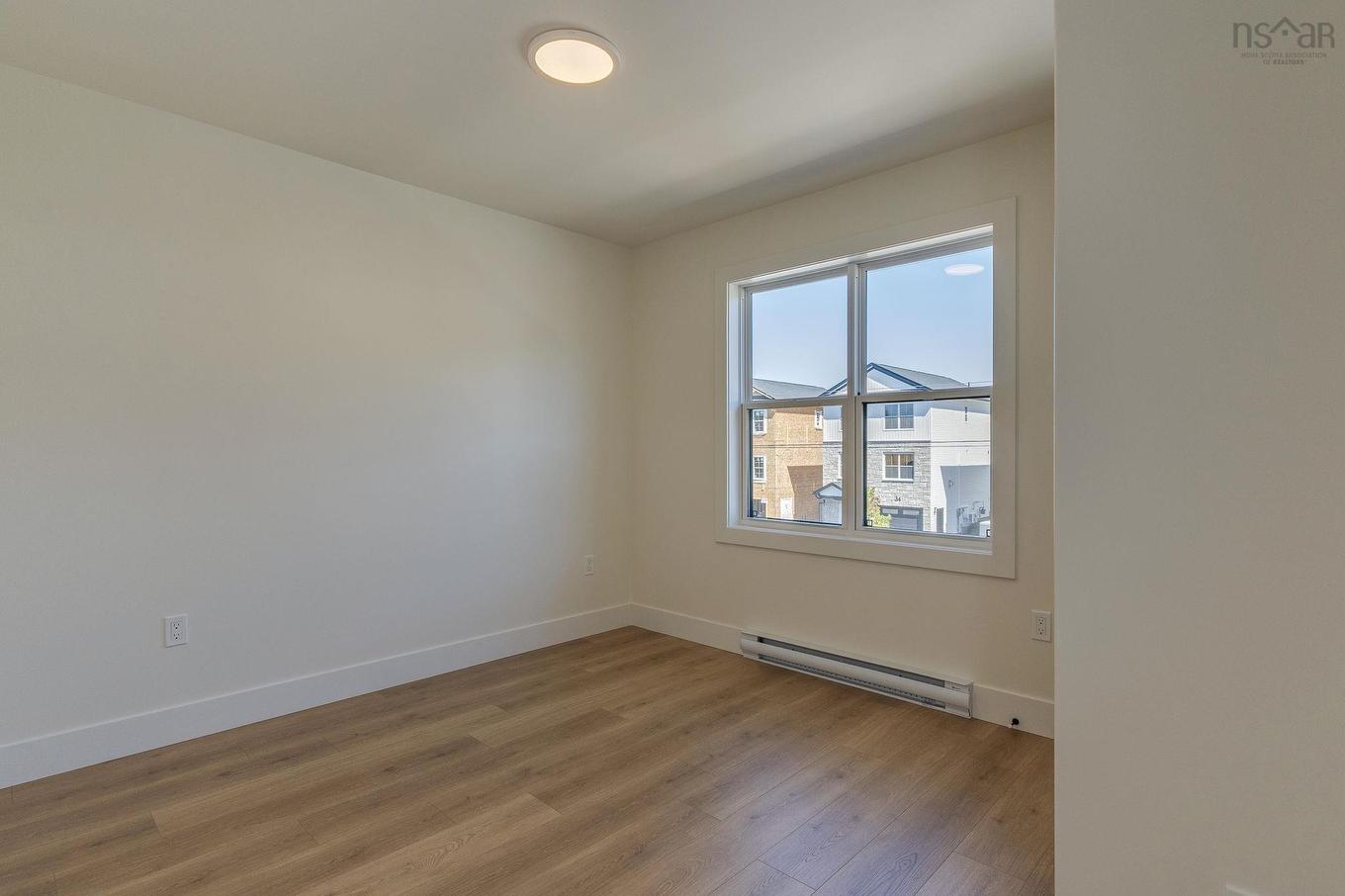 Pc-38 45 Pearlgarden Close, Dartmouth, NS