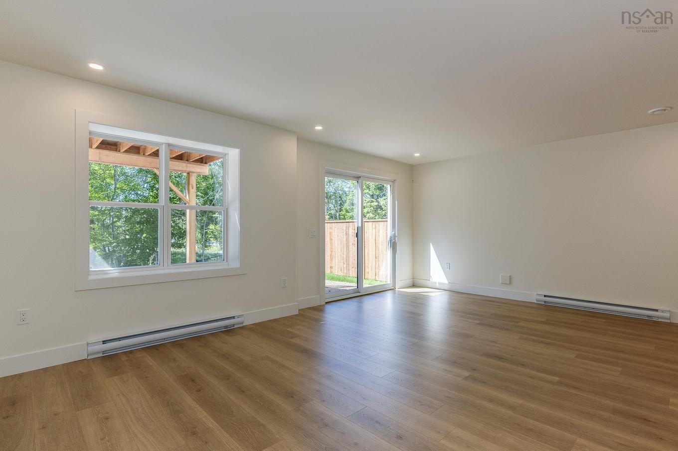 Pc-38 45 Pearlgarden Close, Dartmouth, NS