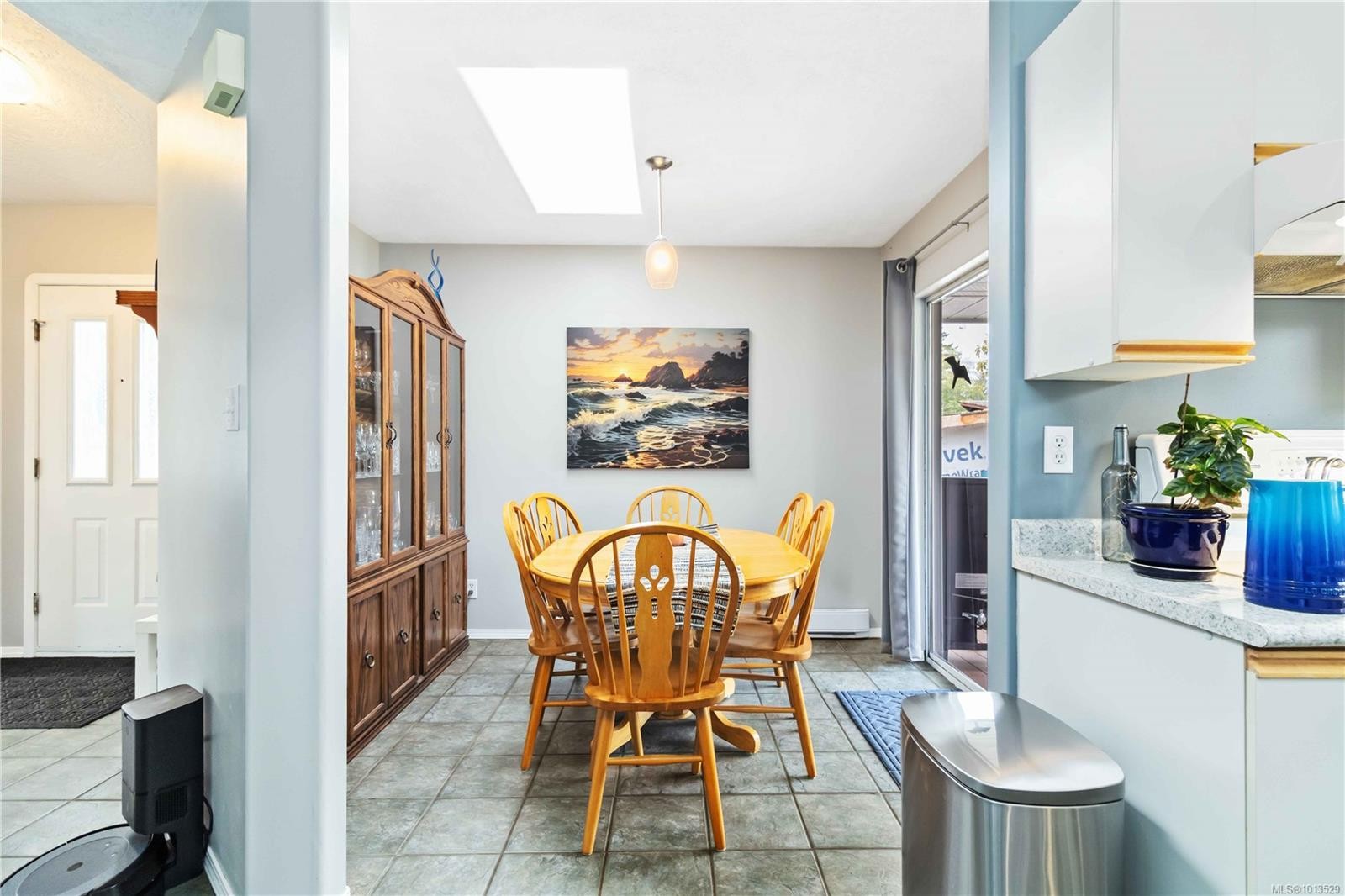 6598 Felderhof Rd, Sooke, BC - Indoor Photo Showing Dining Room