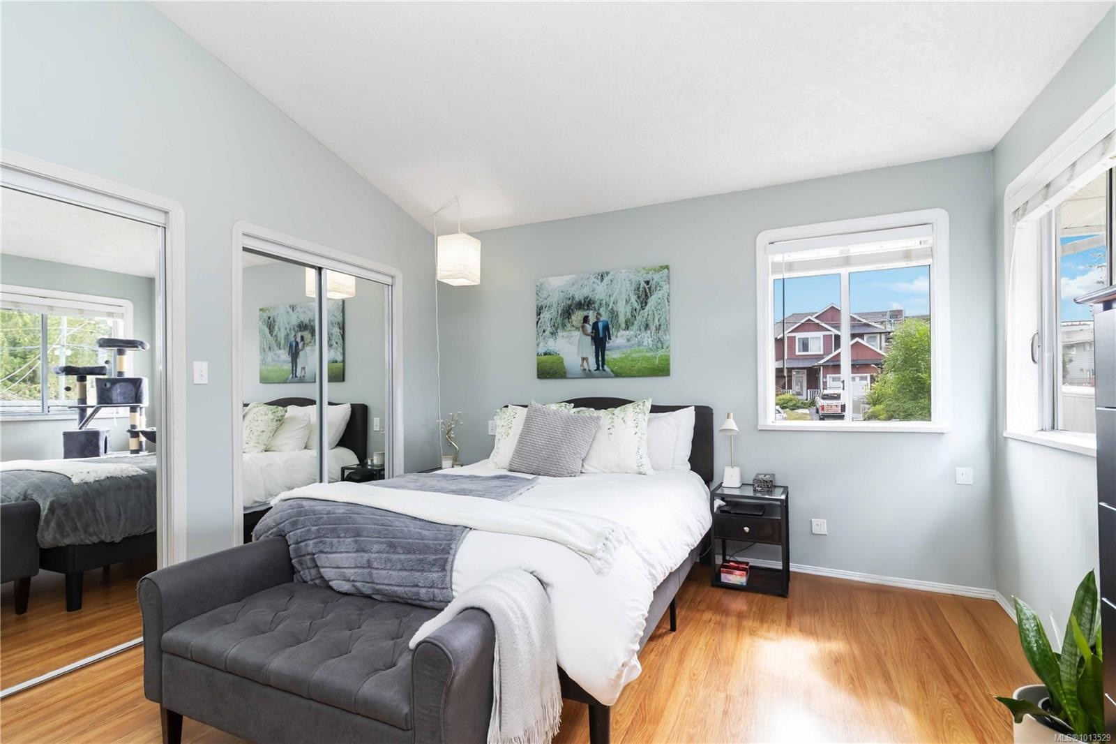 6598 Felderhof Rd, Sooke, BC - Indoor Photo Showing Bedroom