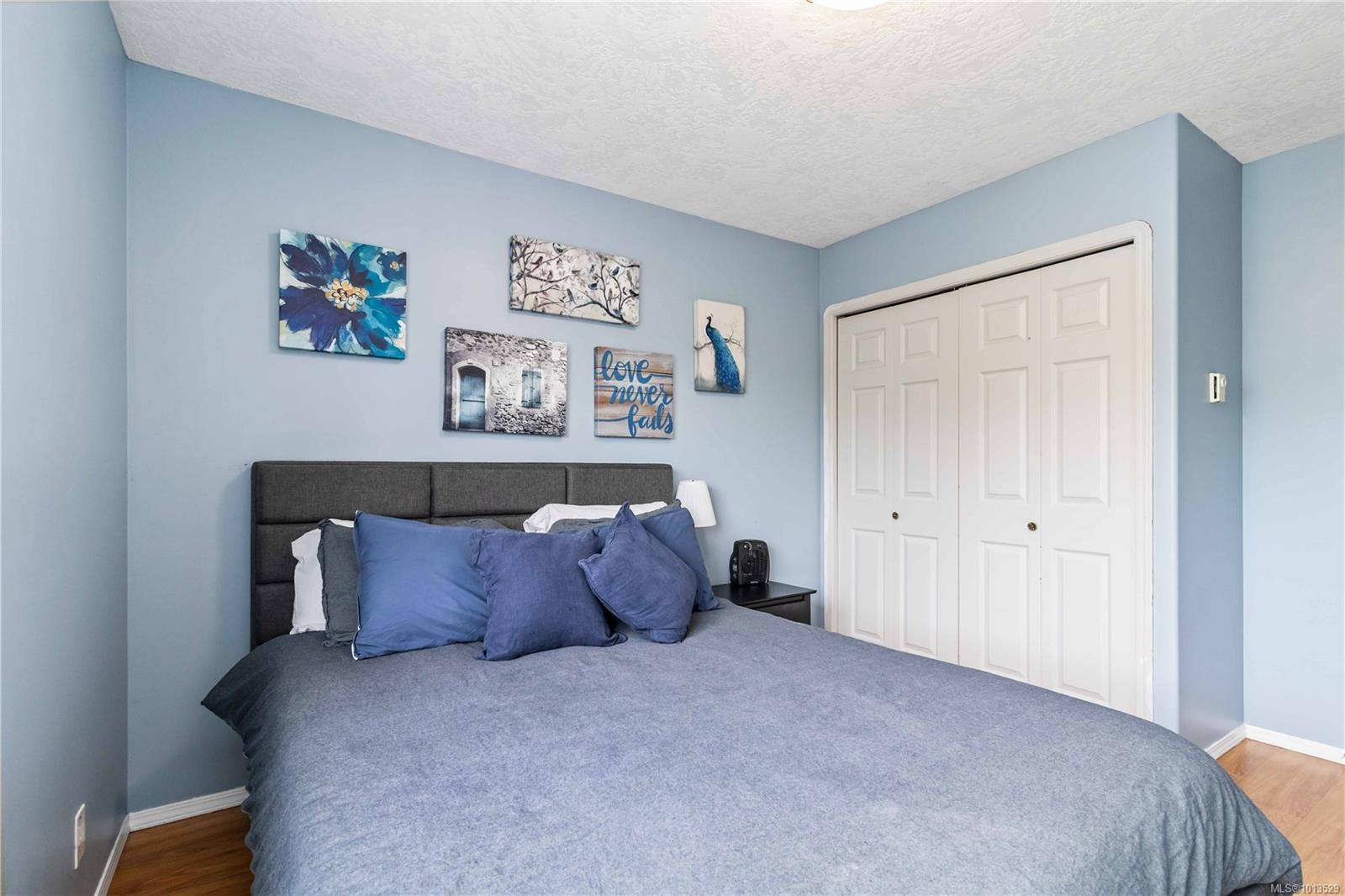 6598 Felderhof Rd, Sooke, BC - Indoor Photo Showing Bedroom