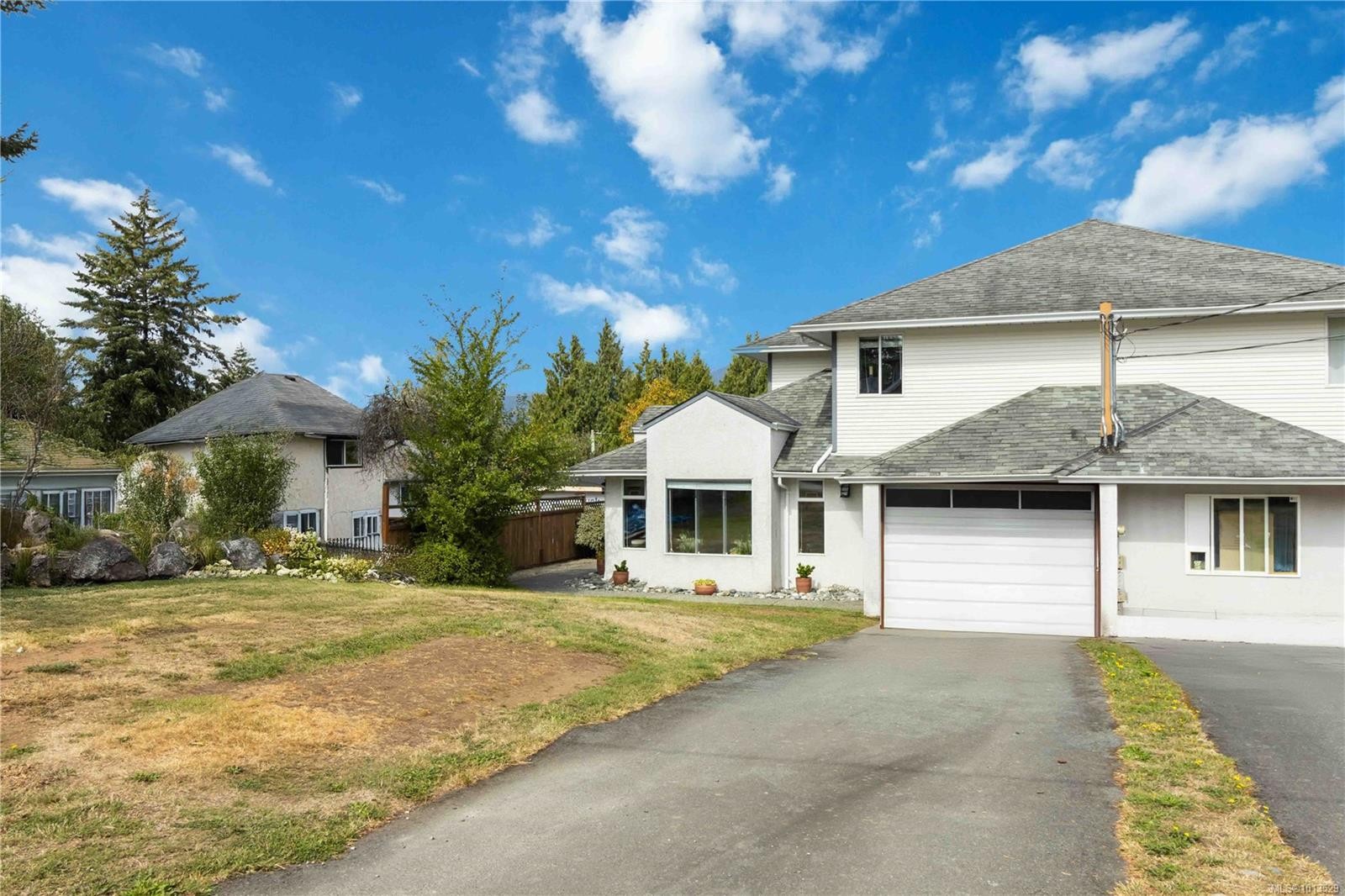 6598 Felderhof Rd, Sooke, BC - Outdoor