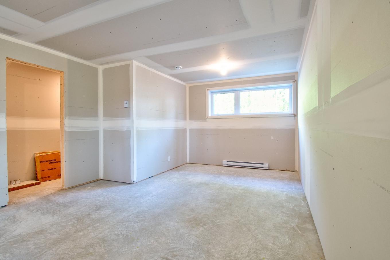 Sous-sol - 6040 Rue De La Rochelle, Sorel-Tracy, QC - Indoor Photo Showing Other Room