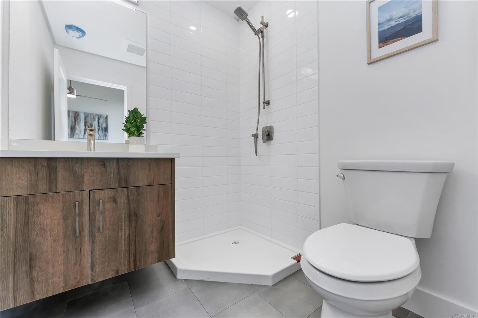 903 Vine Crt, Langford, BC