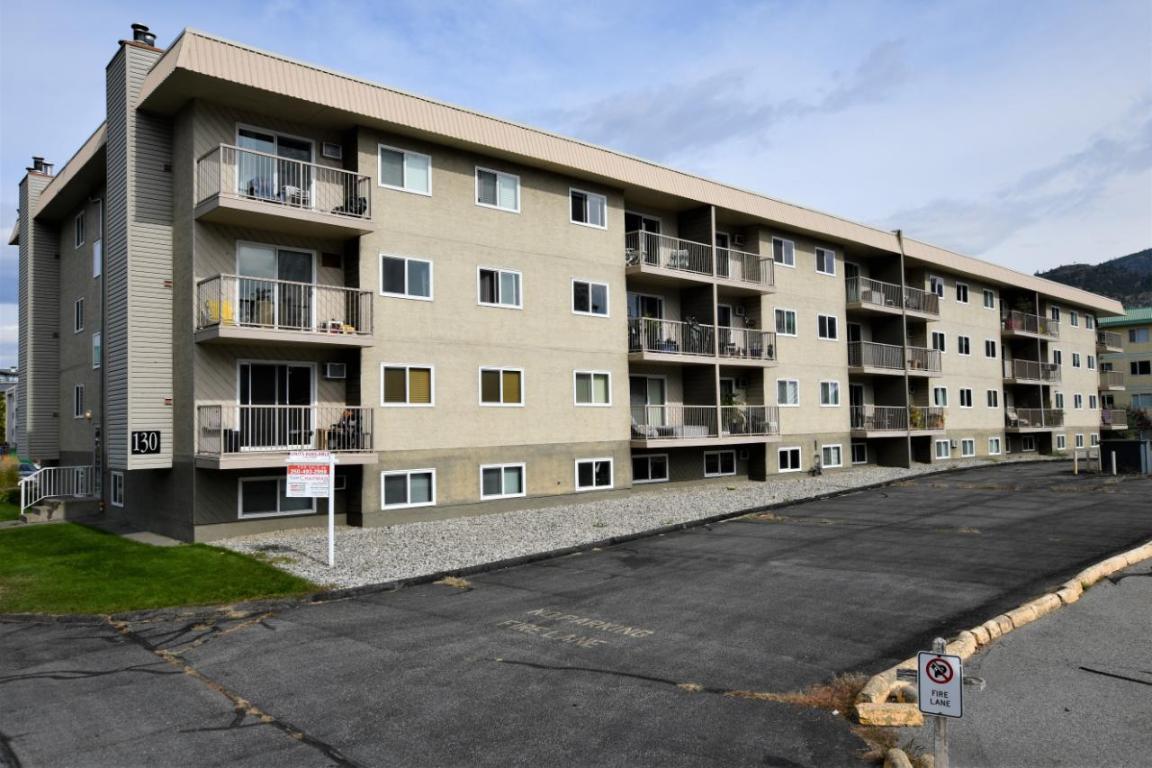 406-130 Skaha Place, Penticton, BC - Outdoor