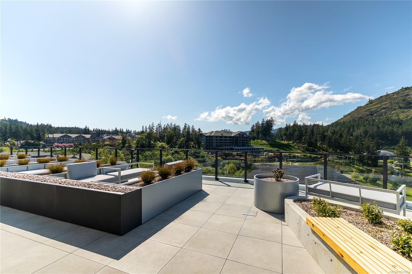 1006-2000 Hannington Rd, Langford, BC - Outdoor With View