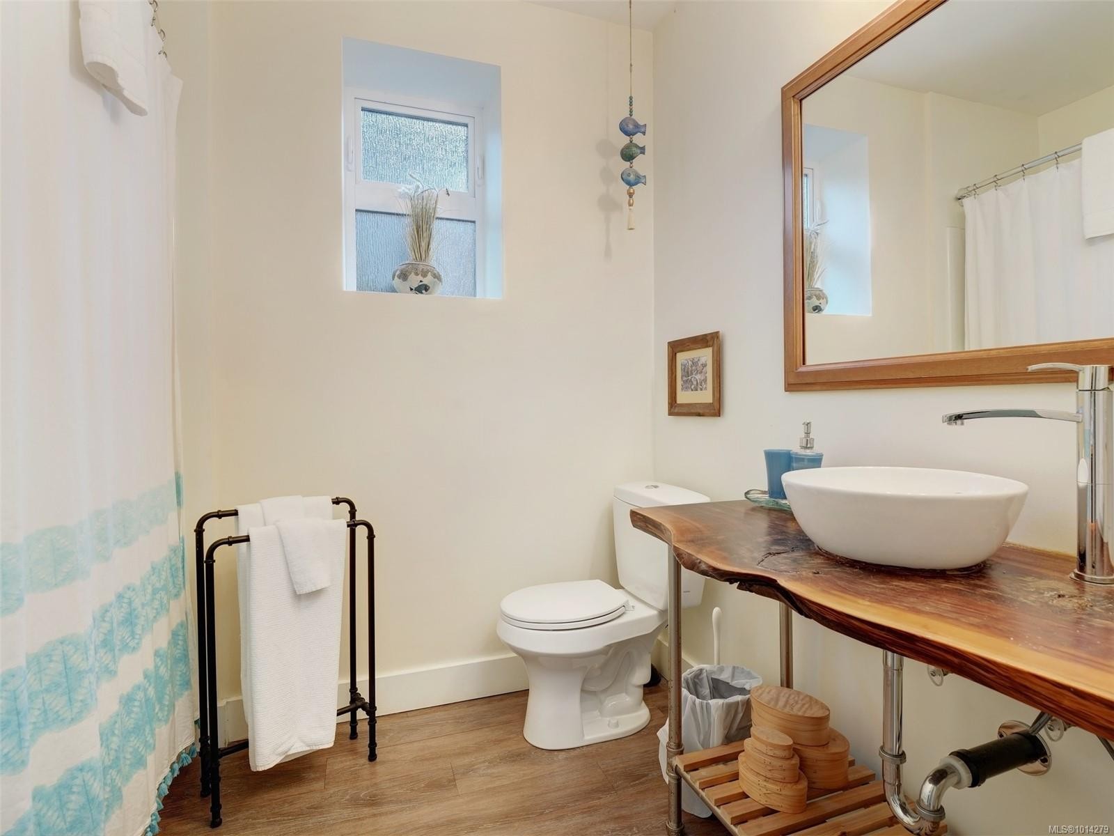 247-6596 Baird Rd, Port Renfrew, BC