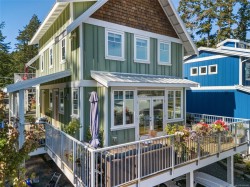 1113 Spirit Bay Rd Sooke, BC V9Z 1N6