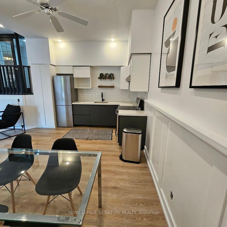 Bsmt-51 Kenpark Avenue, Brampton, ON - Indoor Photo Showing Kitchen