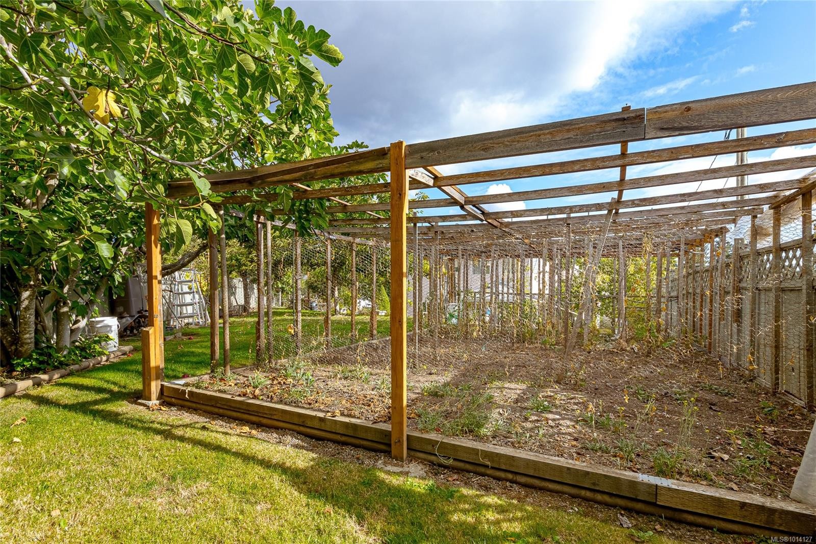 2350 Setchfield Ave, Langford, BC