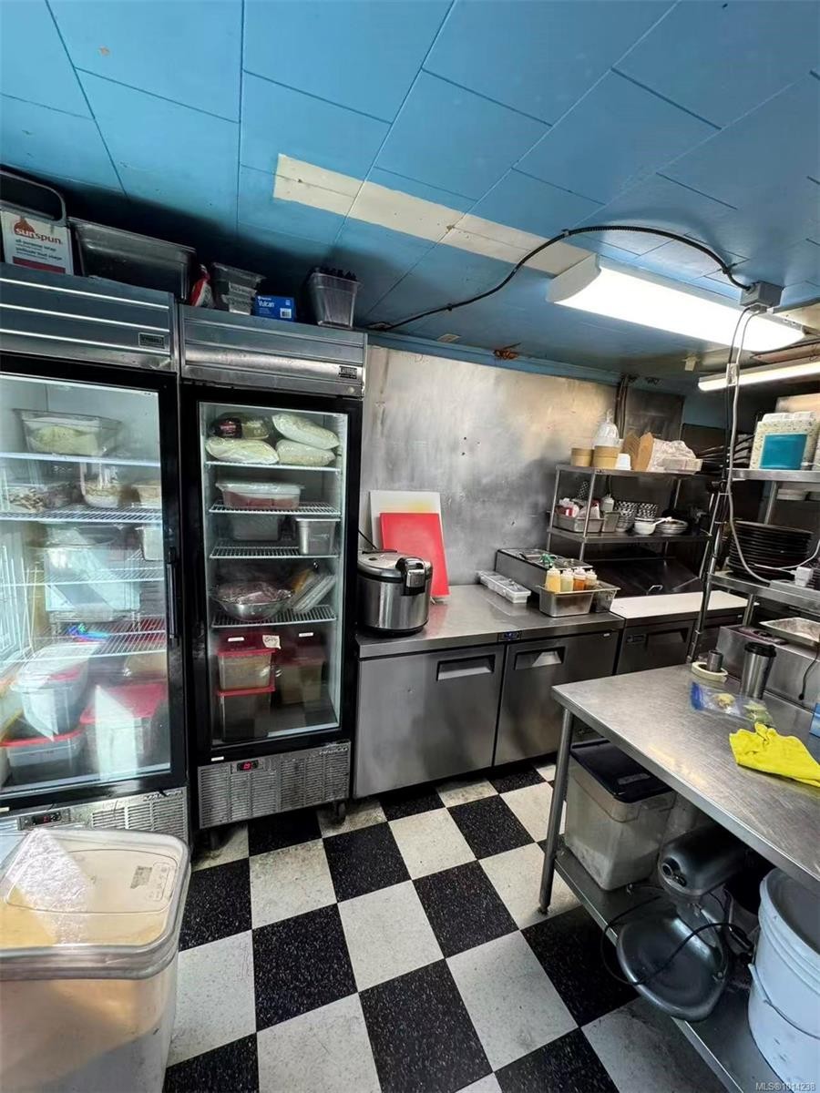 1008 Blanshard St, Victoria, BC