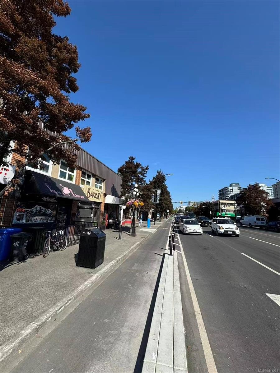 1008 Blanshard St, Victoria, BC