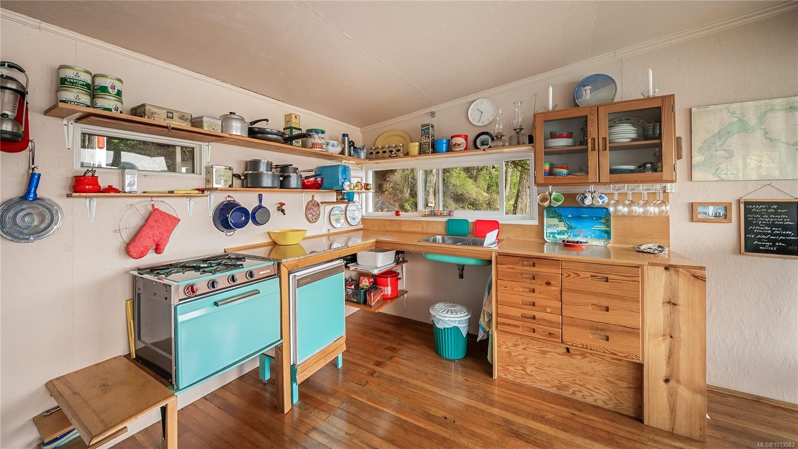 6320 East Sooke Rd, Sooke, BC