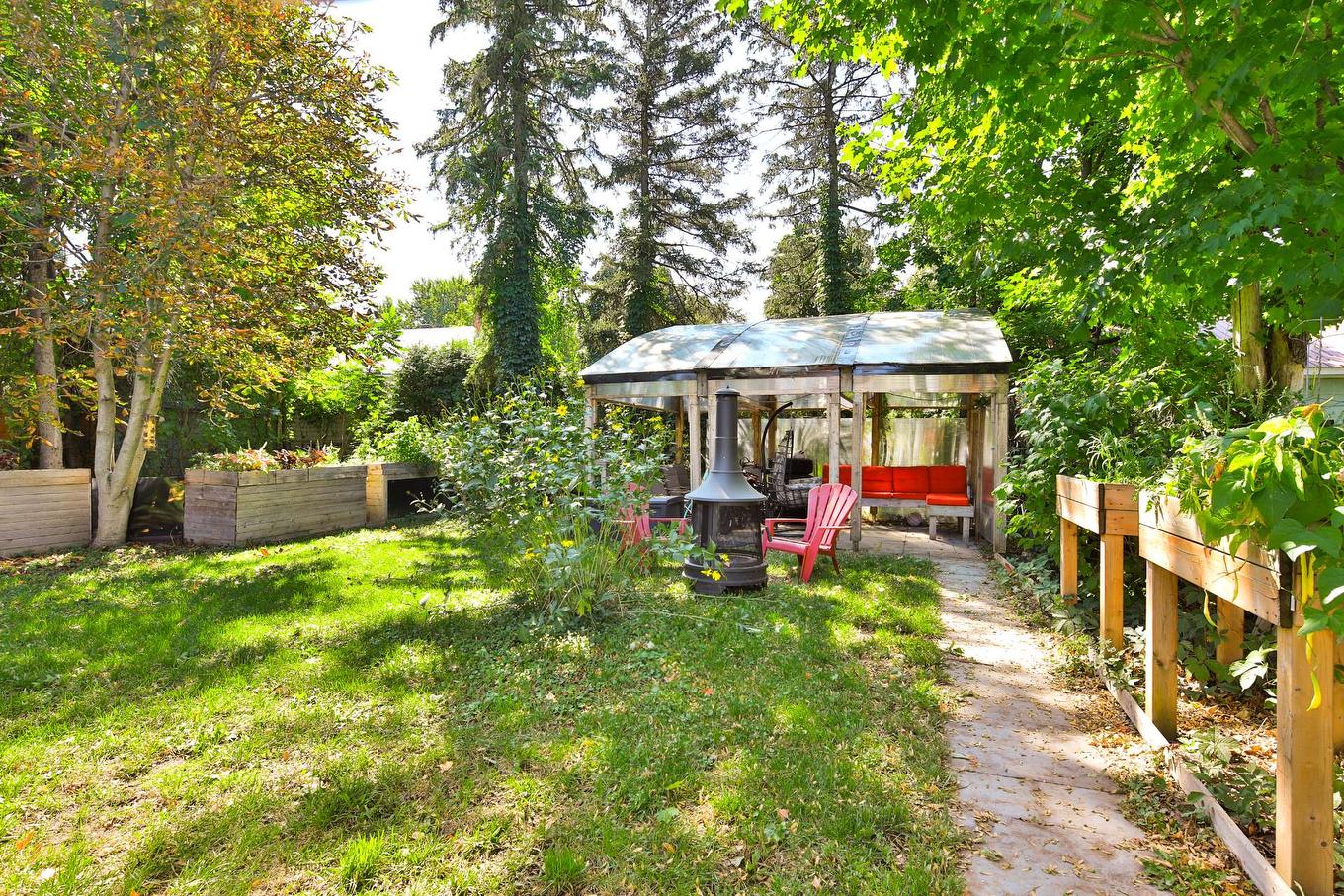 Cour - 2130 Av. Bourgogne, Chambly, QC - Outdoor