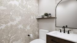 Powder room -