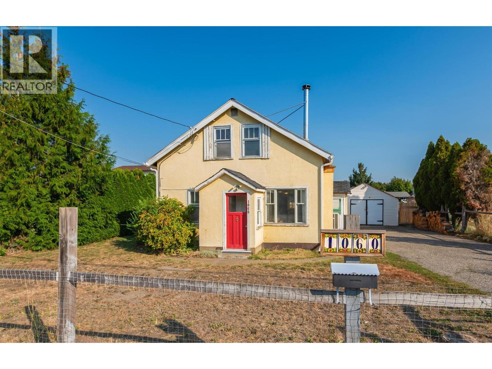 1060 Tataryn Road, Kelowna, BC - Outdoor