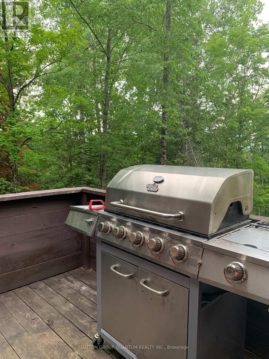 2724 River Road, Frontenac, ON - Outdoor