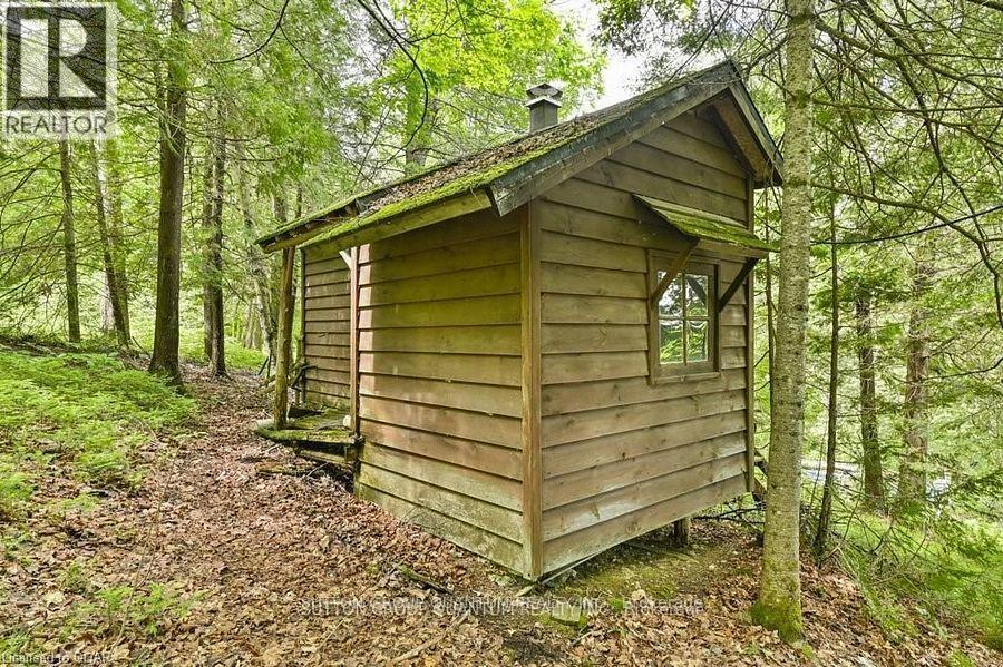 2724 River Road, Frontenac, ON - Outdoor