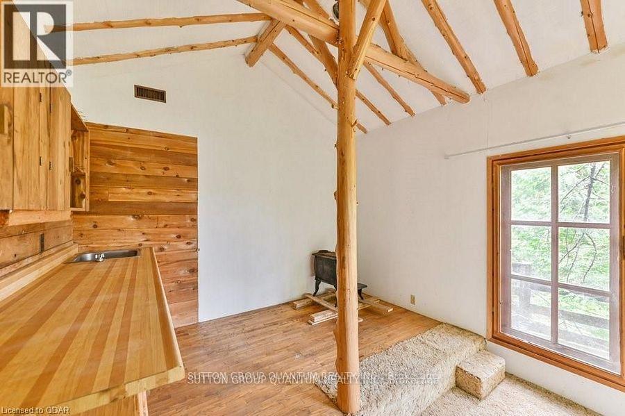 2724 River Road, Frontenac, ON - Indoor Photo Showing Other Room