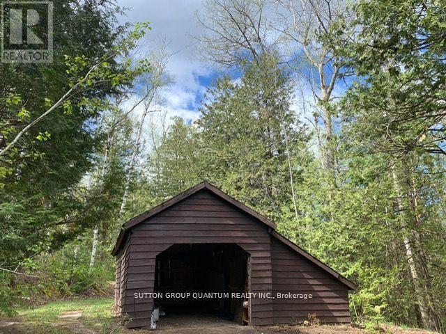 2724 River Road, Frontenac, ON - Outdoor