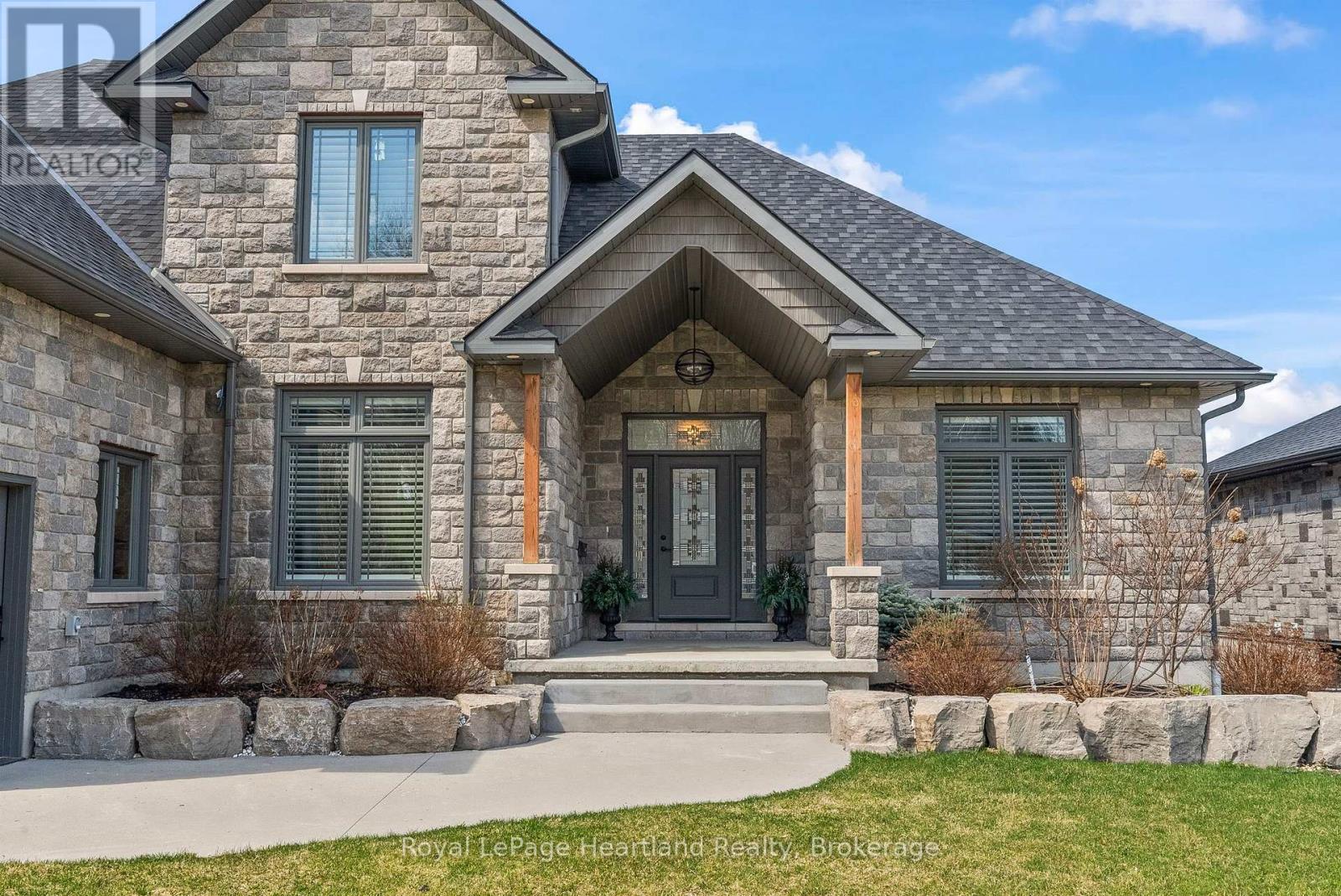 411 Jane Street, Minto, ON - Outdoor With Facade