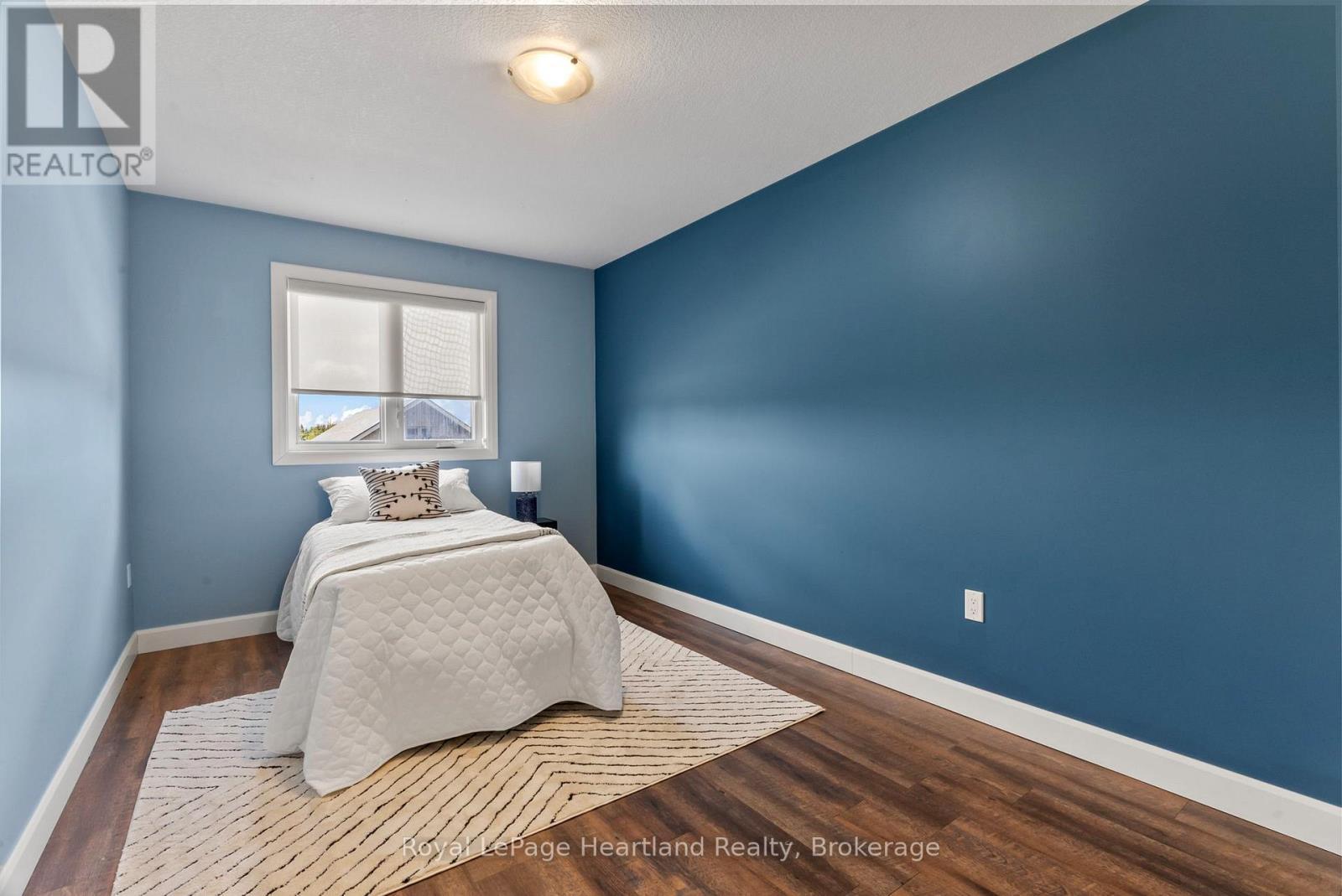 411 Jane Street, Minto, ON - Indoor Photo Showing Bedroom