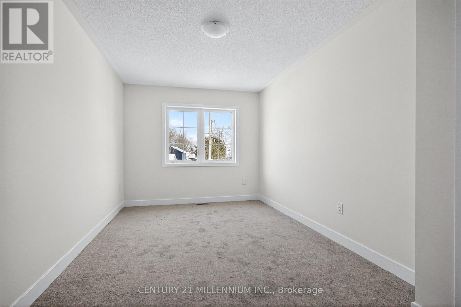 Bedroom 3 - 100 Walden Drive, Shelburne, ON - Indoor Photo Showing Other Room