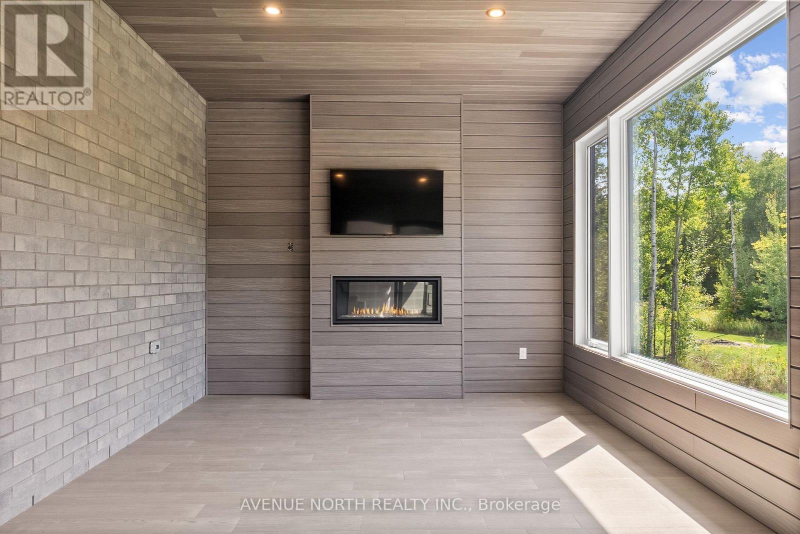 135 Cherryhill Drive, Ottawa, ON - Photo Showing Other Room With Fireplace