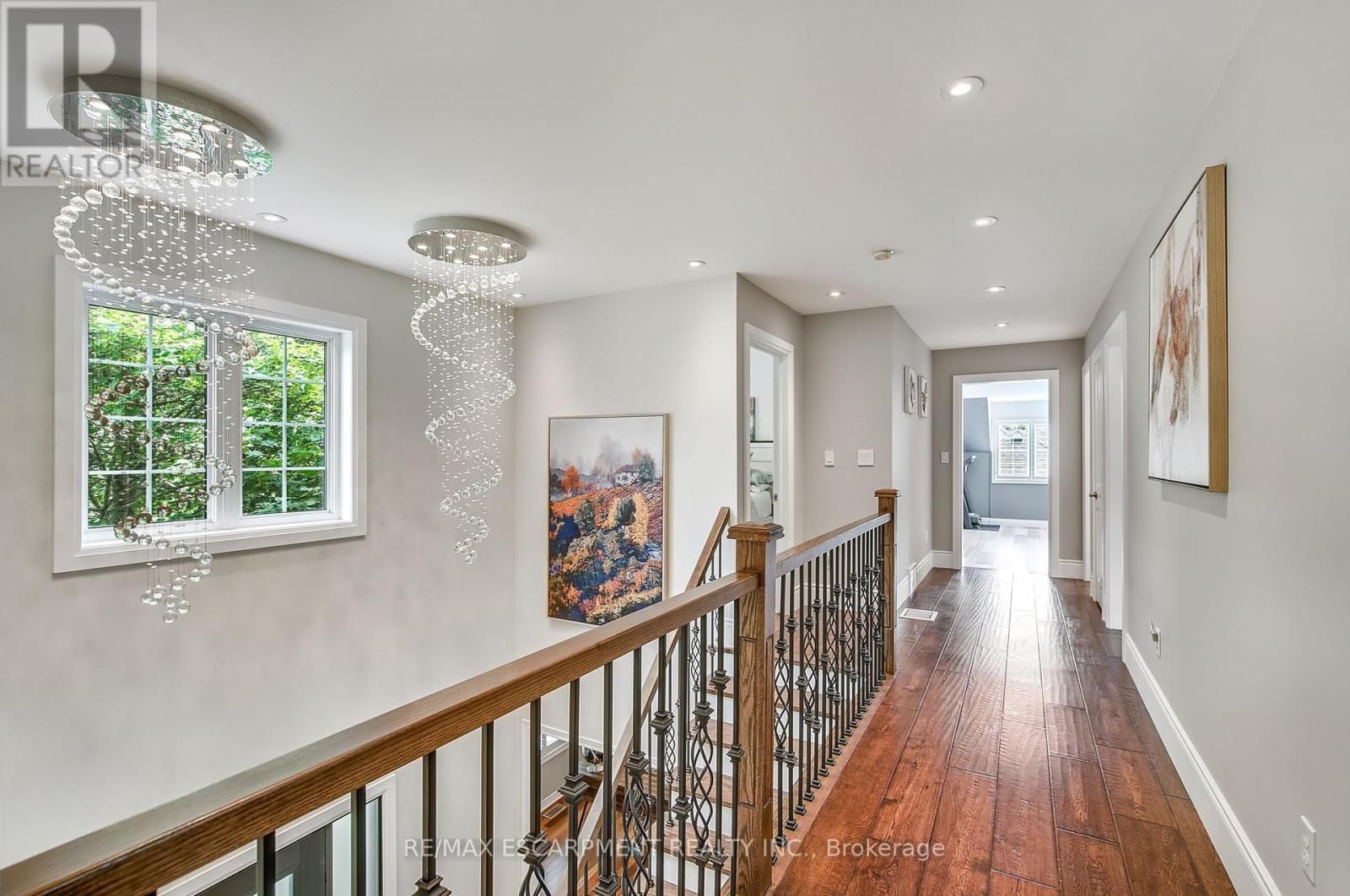 9 Valley Ridge Lane, Hamilton, ON - Indoor Photo Showing Other Room
