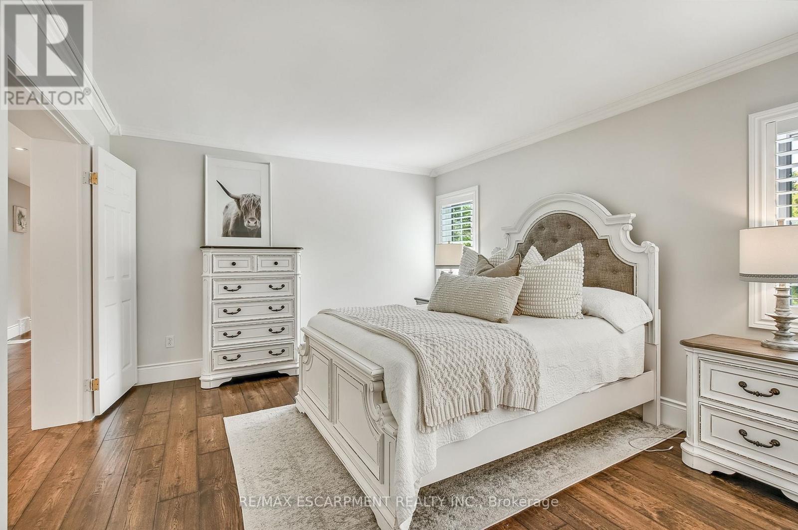 9 Valley Ridge Lane, Hamilton, ON - Indoor Photo Showing Bedroom