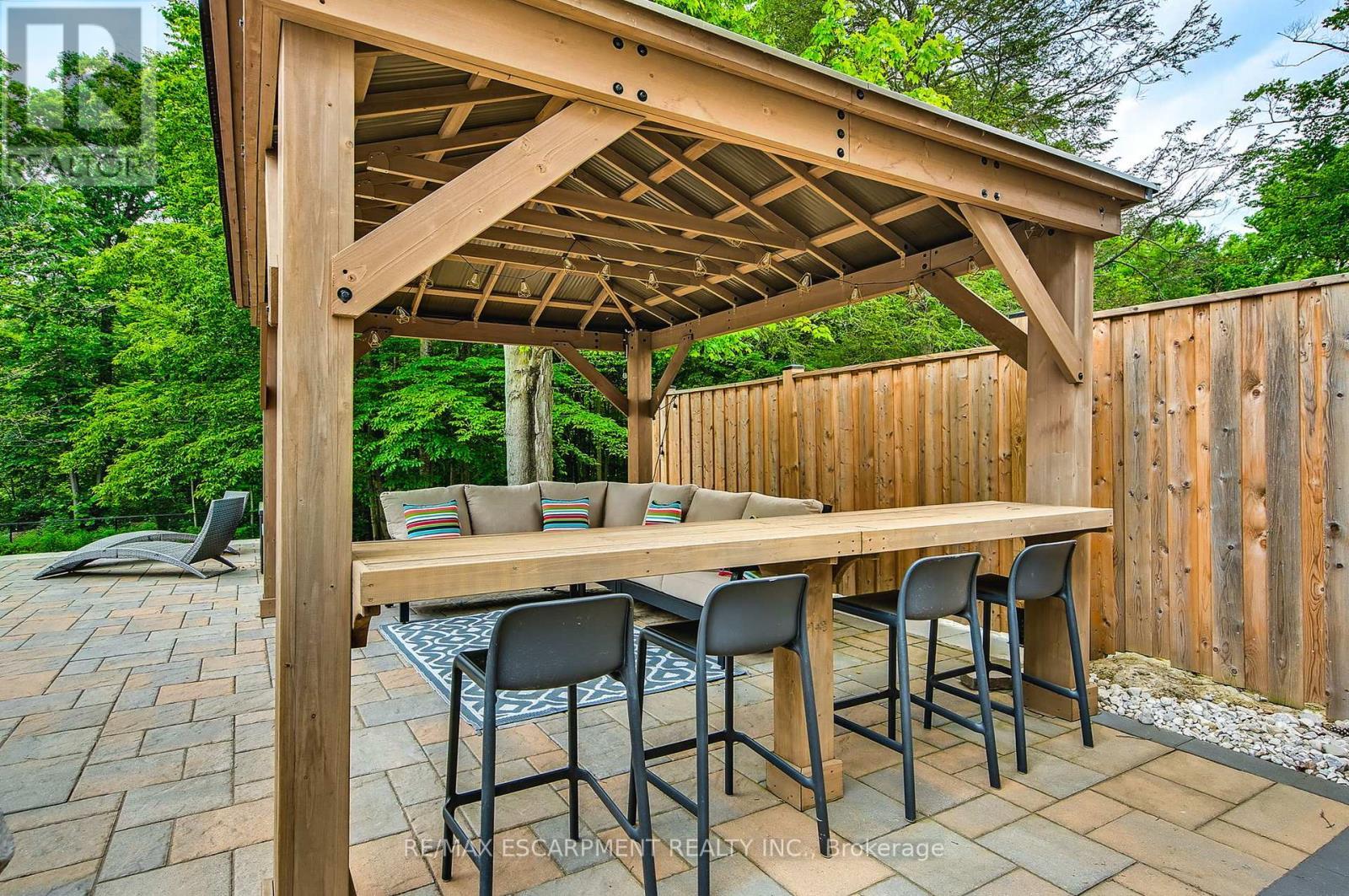 9 Valley Ridge Lane, Hamilton, ON - Outdoor With Exterior