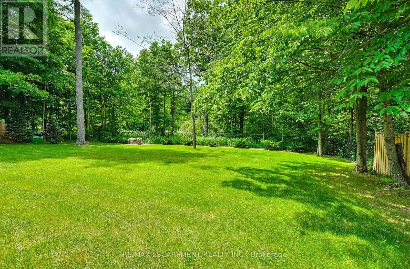 9 Valley Ridge Lane, Hamilton, ON - Outdoor