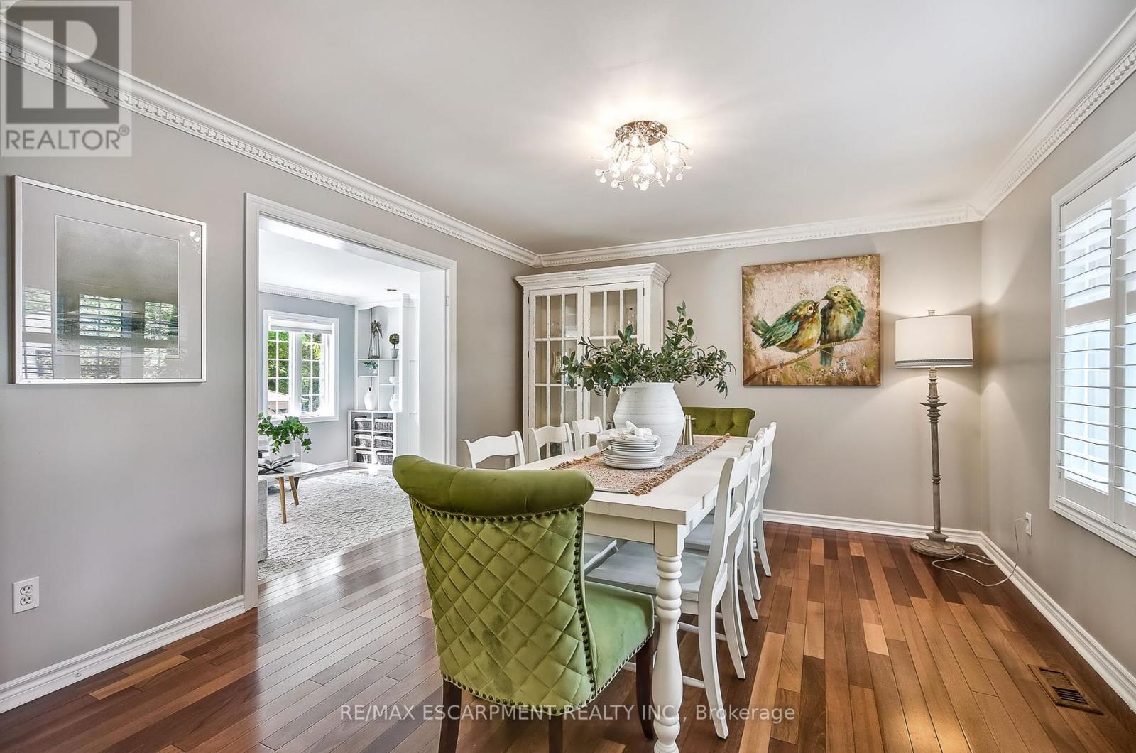 9 Valley Ridge Lane, Hamilton, ON - Indoor Photo Showing Dining Room