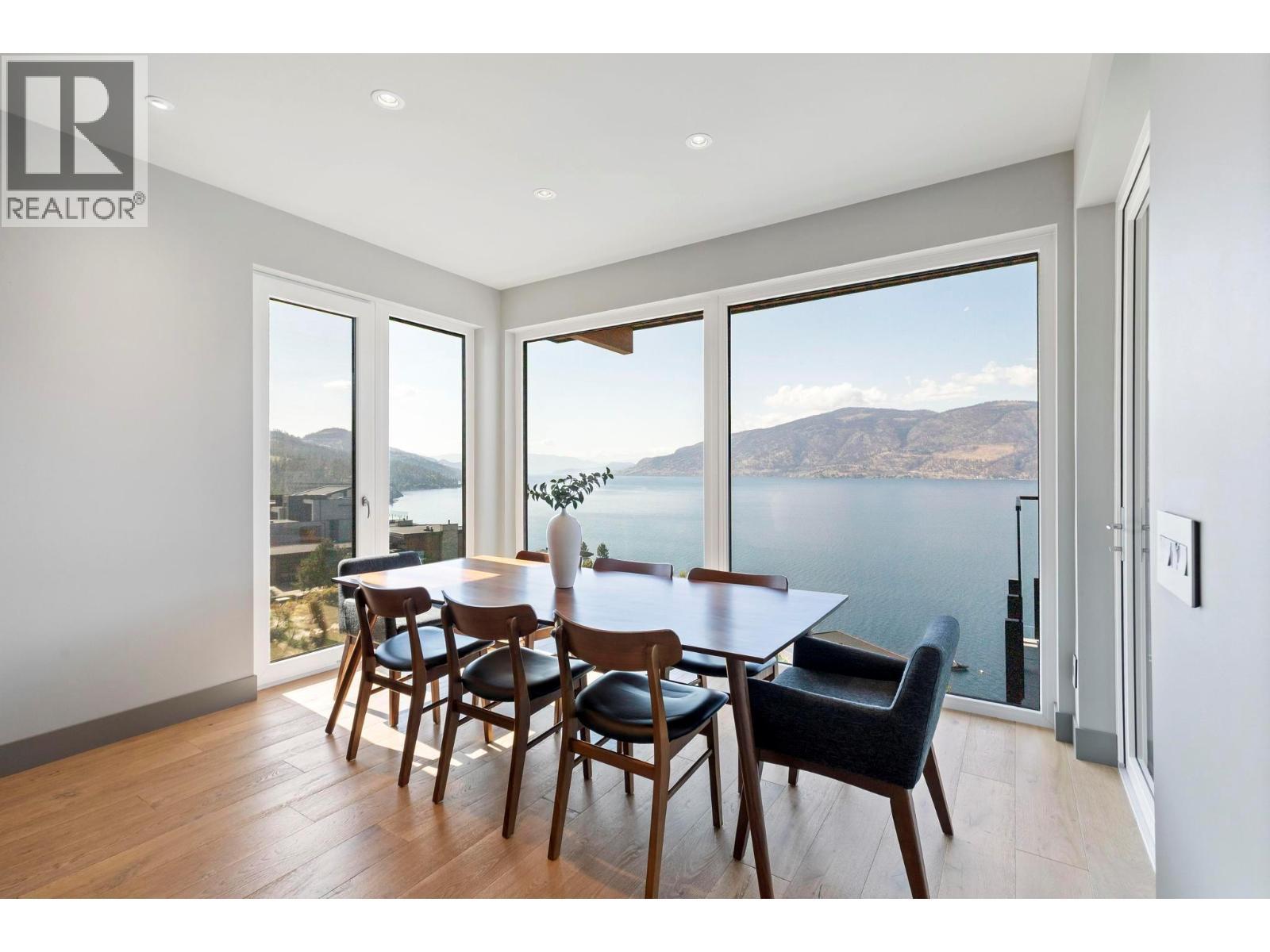 1502 Marble Ledge Drive, Lake Country, BC - Indoor Photo Showing Dining Room With Body Of Water