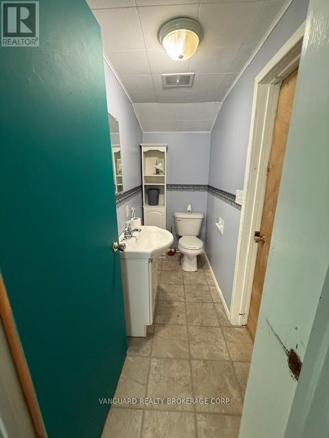 1803 4Th Avenue W, Owen Sound, ON - Indoor