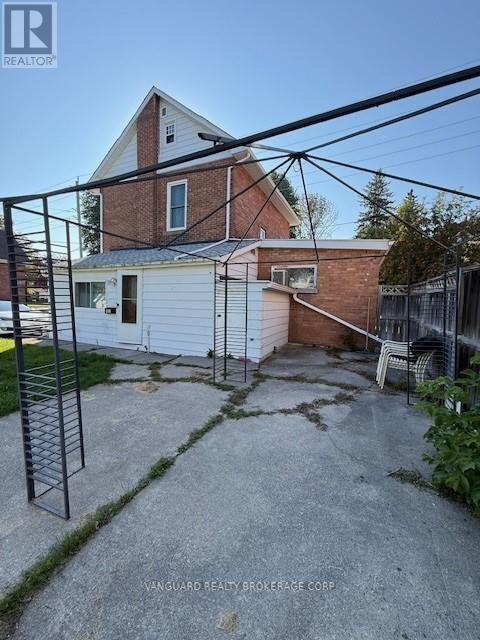 1803 4Th Avenue W, Owen Sound, ON - Outdoor