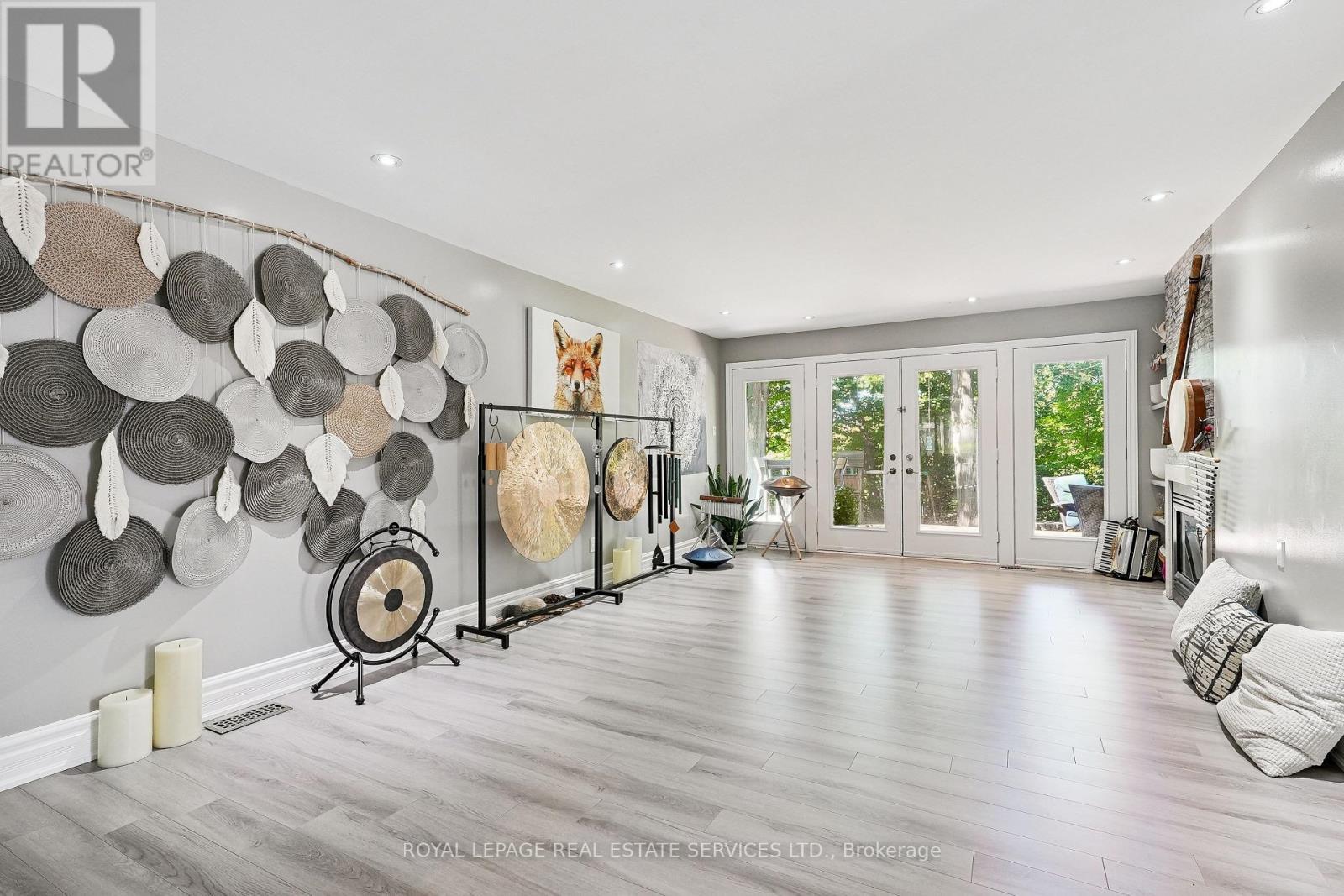 397 River Side Drive, Oakville, ON - Indoor Photo Showing Other Room