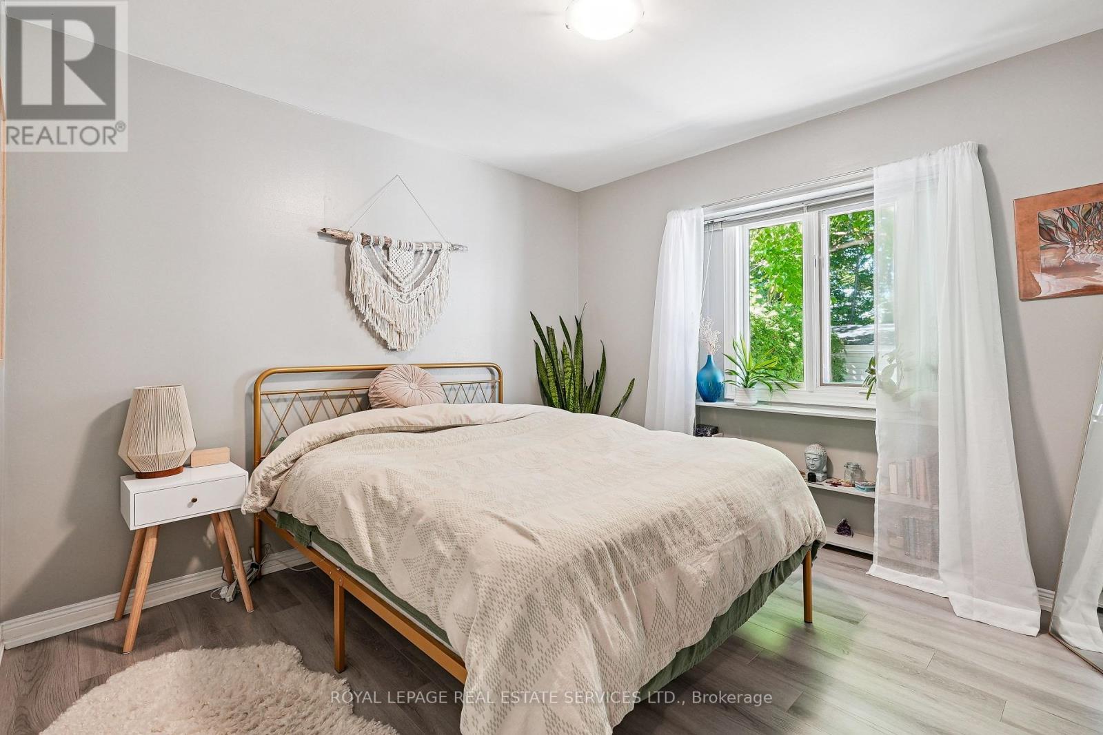 397 River Side Drive, Oakville, ON - Indoor Photo Showing Bedroom